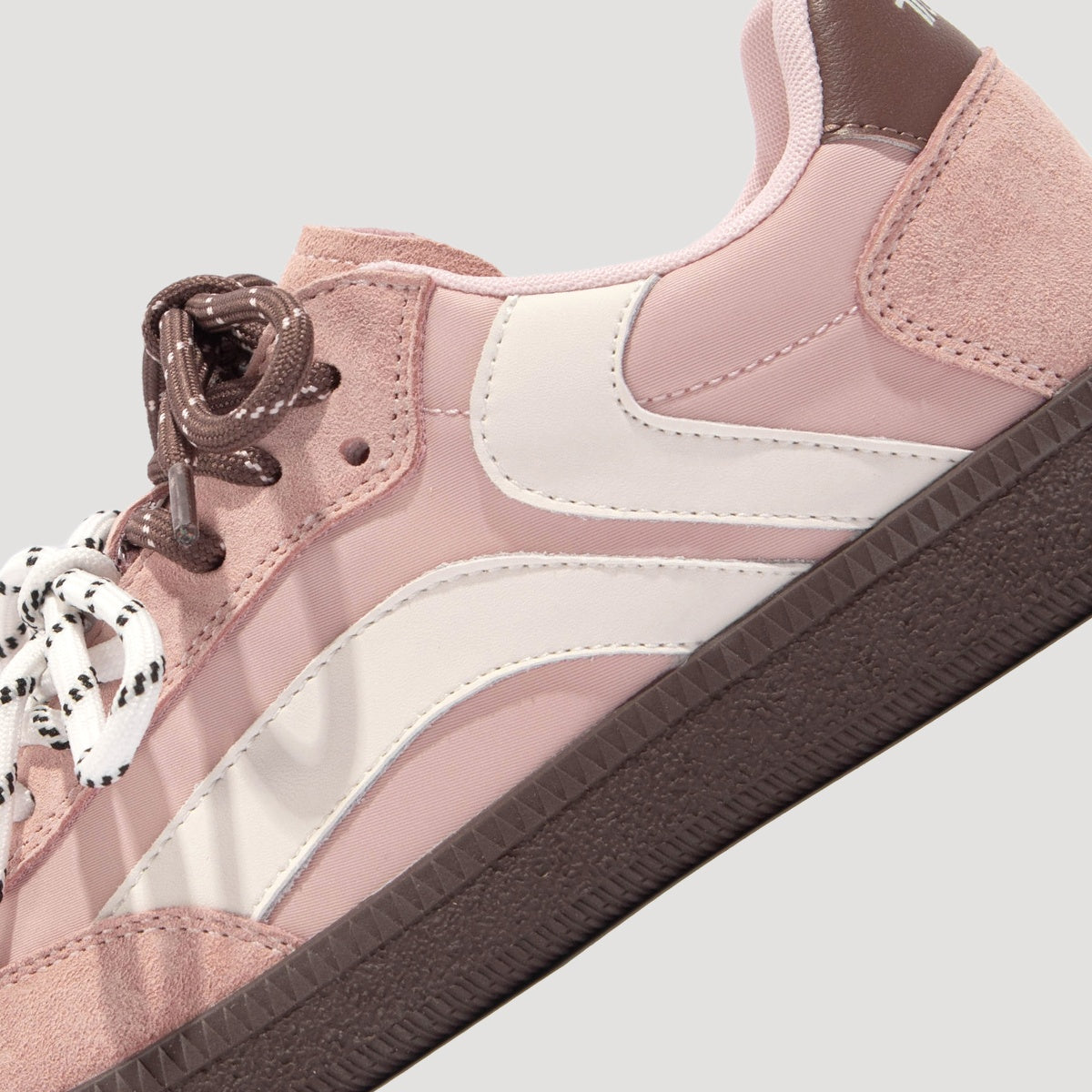 The Switch Sneakers Blush