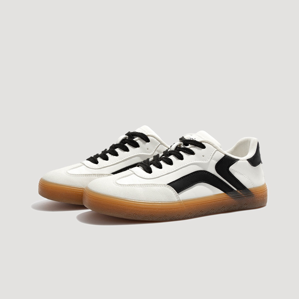 The Varsity Sneakers ivory noir