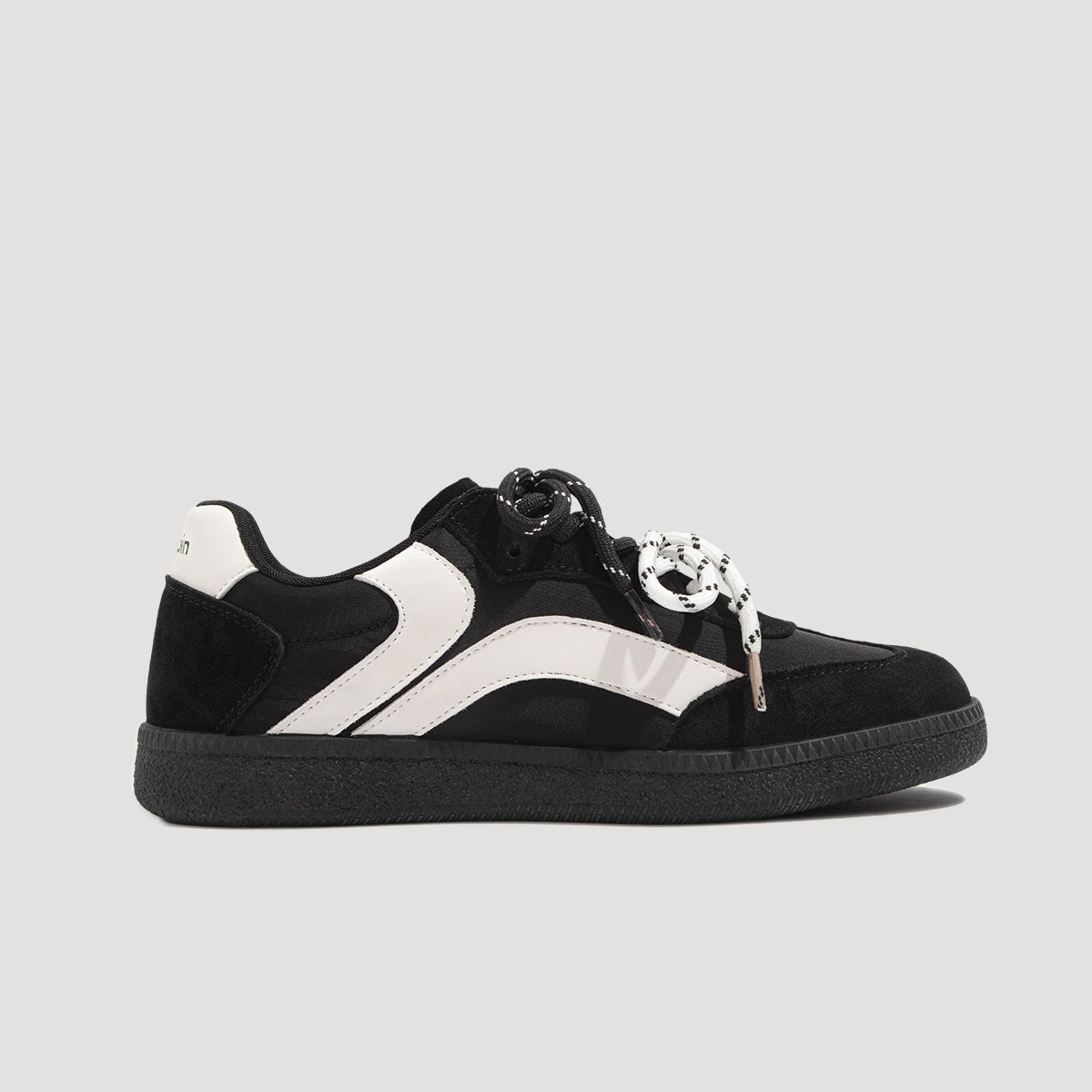 The Switch Sneakers Black