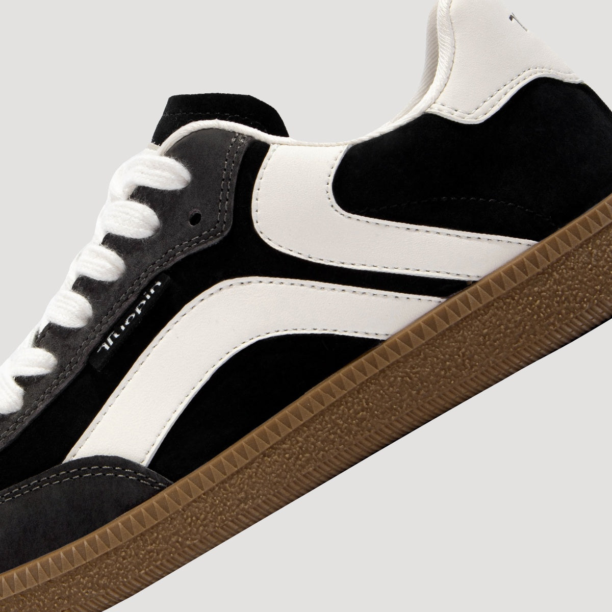 Archive Low-Top Sneakers Black
